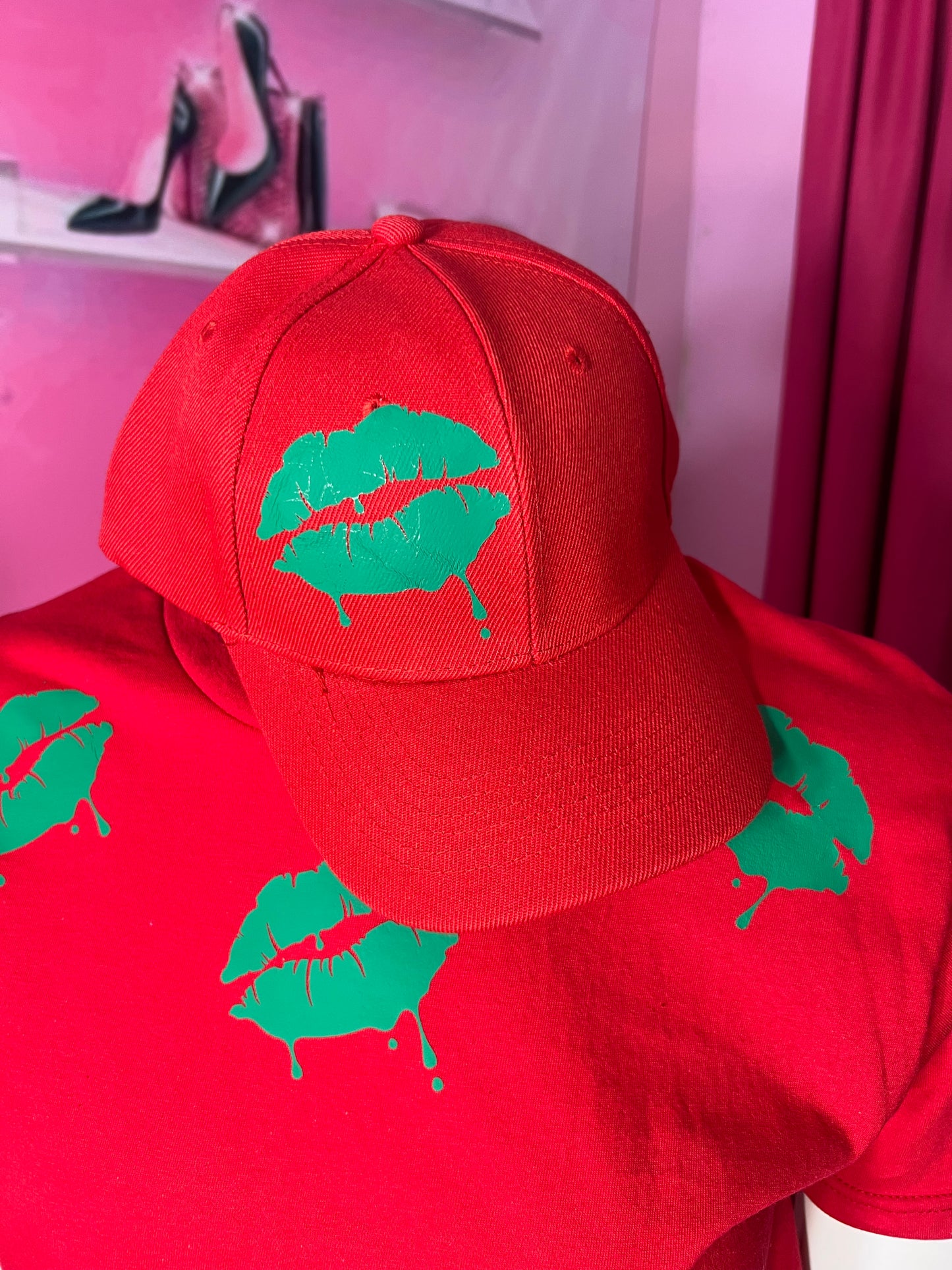 CHRISTMAS COLLECTION RED T-SHIRT