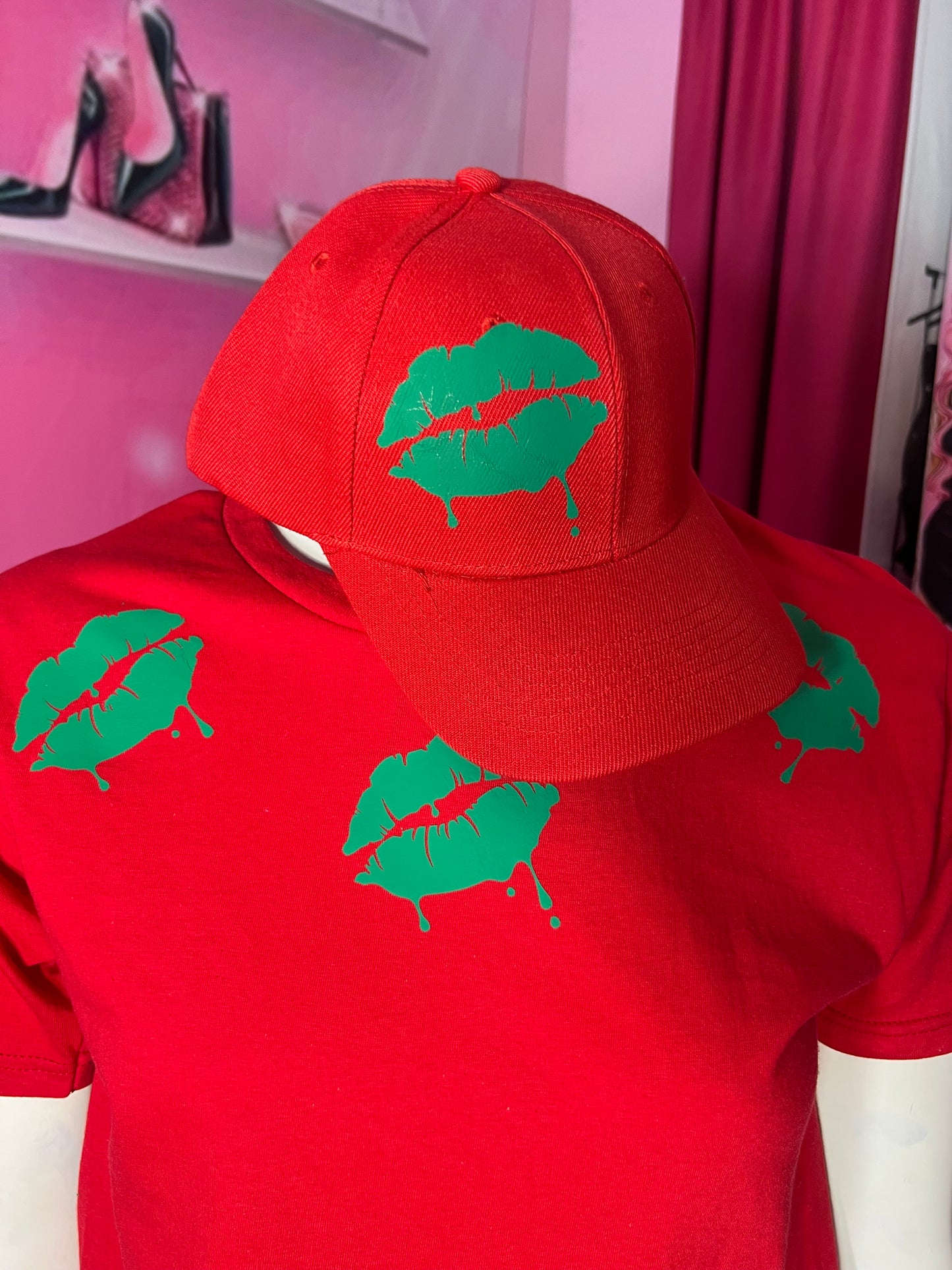 CHRISTMAS COLLECTION RED T-SHIRT